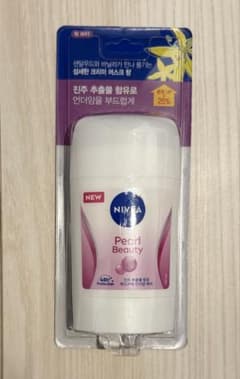 新品未使用 NIVEA Pearl Beauty デオドラントスティック50mlのサムネイル