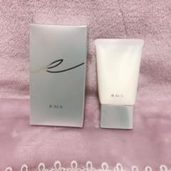 RMK クリーミィ ポリッシュト ベース N 新品未使用のサムネイル