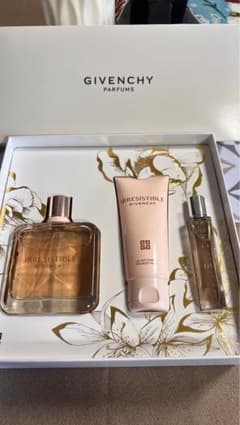 新品未使用GIVENCHY イレジスティブルボディコフレ ギフトセット