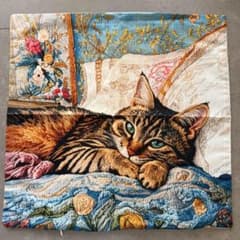 * vintage cat ❀ キュートな 猫ちゃん & 花柄 クッション クッションカバー 猫 ネコ 花柄 アンティーク 45×45 CAT-12 - メルカリ