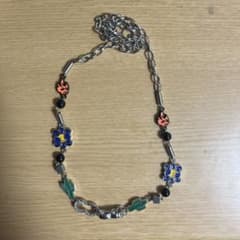 カラフルな花とサボテンのネックレス　雑貨　古着のサムネイル