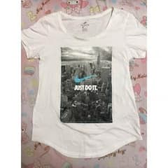 NIKE♡Tシャツのサムネイル