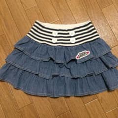 スカートのサムネイル