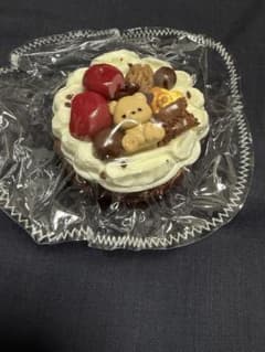 kikisquishy キキ　くま チョコケーキ スクイーズのサムネイル