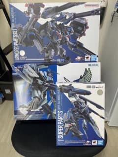 濱坊 さん専用　VF-31AXカイロスプラス&スーパー/アーマードパーツのサムネイル