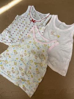タンクトップ 肌着 女の子のサムネイル