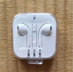 iPhone 純正イヤホンのサムネイル