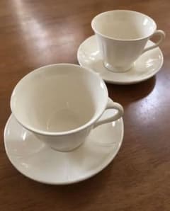 ウエッジウッド クイーンズプレーン カップ&ソーサー　2客のサムネイル