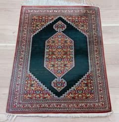 専用Y3250 ペルシャ絨毯 クム産 シルク100% 手織り90万ノット - メルカリ