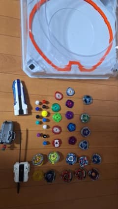 D*e様 ベイブレードX　まとめ売りのサムネイル