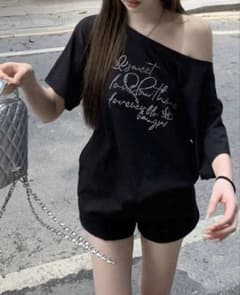 SHEIN ラインストーン オフショル 半袖 Tシャツのサムネイル
