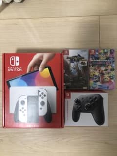 Switch 有機ELモデル　プロコン付き　カセット付き　本体ケース付きのサムネイル