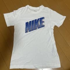 Nike ホワイト Tシャツ Mサイズのサムネイル