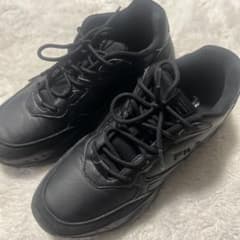 FILA ブラック スニーカーのサムネイル