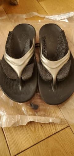 ウーフォス　OOFOS　サンダル Luxe late ラテ ブラックのサムネイル