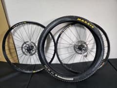 MAVIC 26インチ ホイール+ MAXXIS Crossmark - メルカリ