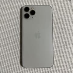 ラッキー様専用iPhone 11 Pro シルバー 256 GB docomoのサムネイル