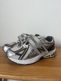 New Balance PV1906RA キッズスニーカー 19.5cmのサムネイル