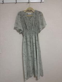 週末限定値下げ♡【natural couture】フレアスリーブお上品ワンピースのサムネイル