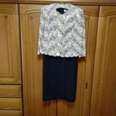 HARDY AMIES レースワンピーススーツ ベージュ・黒のサムネイル