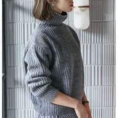 美品 SEVEN TEN by MIHO KAWAHITO パールネックニット - メルカリ