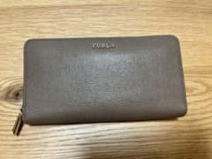 FURLA フルラ　長財布のサムネイル
