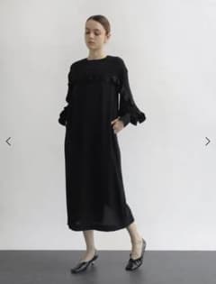 今期新品未使用】ヤマダヤ プリーツフロントフリルワンピース Aga