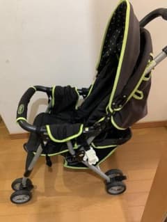 ベビーカー　軽量のサムネイル