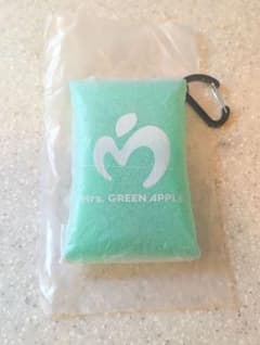 新品未開封】Mrs. GREEN APPLE クリアポーチ カラビナ付き - メルカリ
