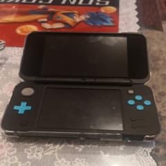ニンテンドー3DS LL ブルーブラックのサムネイル