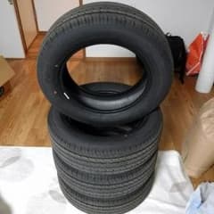 新車外しタイヤ(ホイール無し)コメントくださいのサムネイル