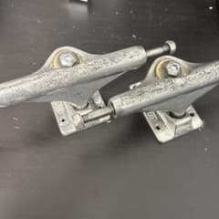 INDEPENDENT トラック139 FORGED HOLLOWのサムネイル