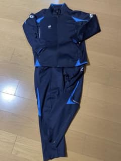 LOTTOメンズジャージ上下セットのサムネイル