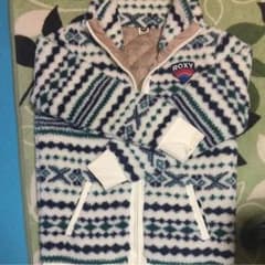 ROXYアウターのサムネイル