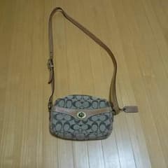 金～日迄のsale！COACH♪*゜ショルダーバッグ♡のサムネイル