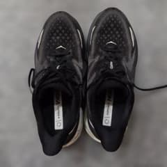 HOKA ONE ONE CLIFTON 9 27.5cmのサムネイル