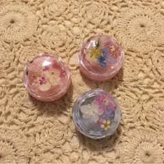かわいいクリームケースのサムネイル
