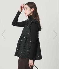 試着のみ UNITED ARROWSスクエア フラワー ジャガード キャミソール