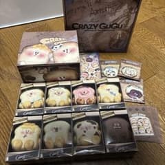 CRAZY GUGU トースト　食パン　ロールパン　スクイーズ　おまけ付き！のサムネイル
