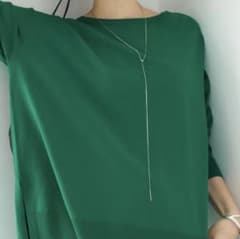 UNFILO グリーン 長袖 ニットM