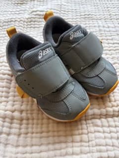 asics　アイダホベビー　15センチ
