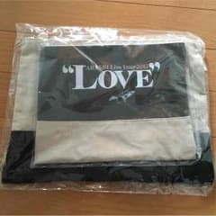 嵐 ポーチセット 未使用♡のサムネイル