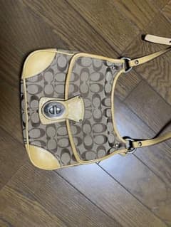 COACH ショルダーバッグのサムネイル