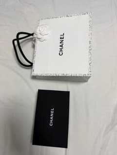 CHANEL 紙袋 財布　空箱のサムネイル