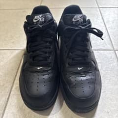 Nike Air Force 1 ブラック　27.5のサムネイル