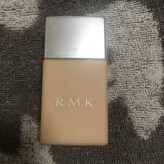 RMK UVリクイドファンデーション 102のサムネイル