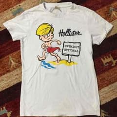 ホリスターのTシャツのサムネイル