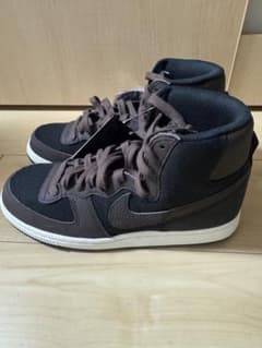 Nike ハイカットスニーカー FD0651-001のサムネイル