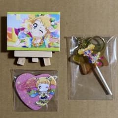 アイカツ 大衣装展 キャンバスボード ハート缶バッジ ドリアカーニバル