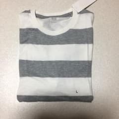 ユニクロ ボーダーTシャツのサムネイル